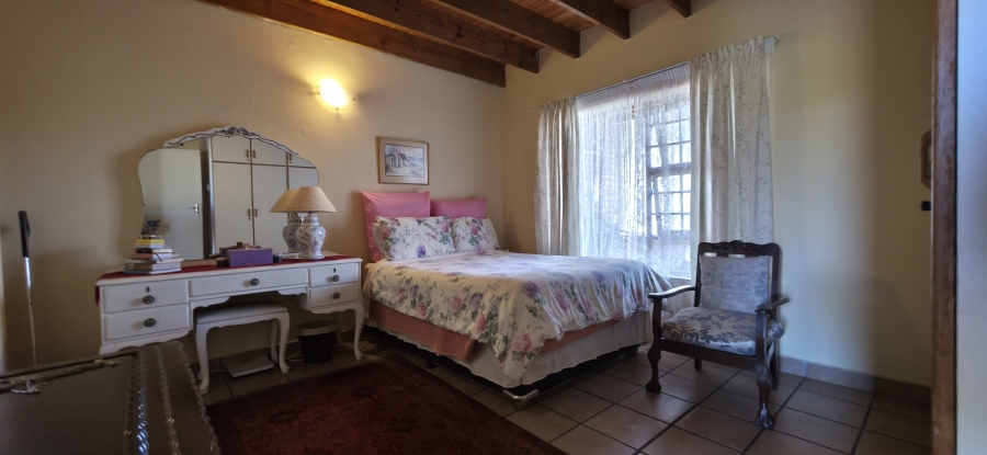 3 Bedroom Property for Sale in Fraaiuitsig Western Cape